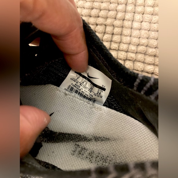 Nike Free TR Flyknit 3 Women’s Running Shoes Black Dark Grey Size 7.5 942887-010 - Picture 12 of 12